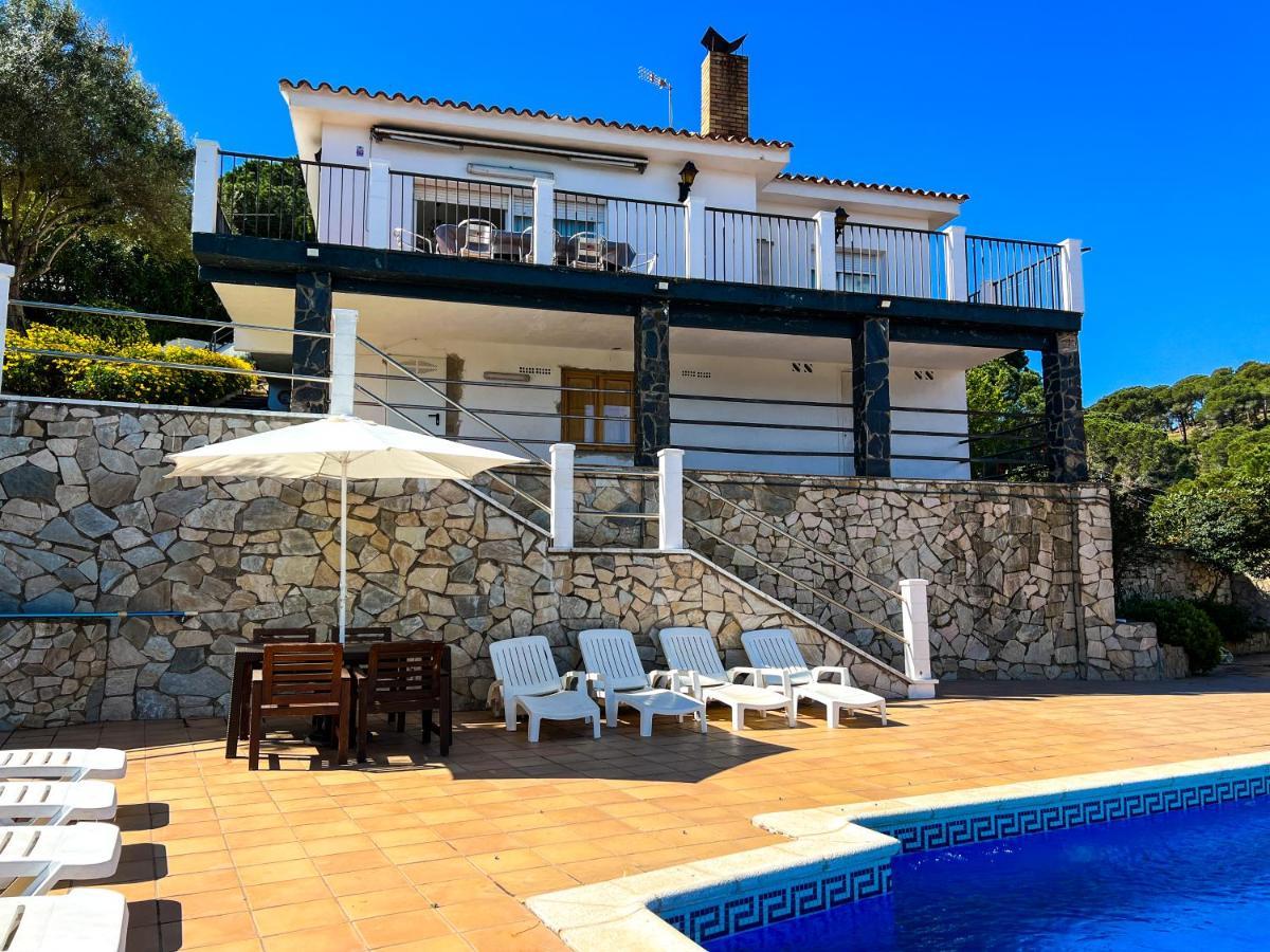 Vivalidays Casa Ricardo Villa Sant Cebria de Vallalta Exterior photo